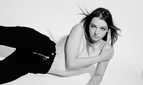 Esme Creed Miles OnlyFans-Creator