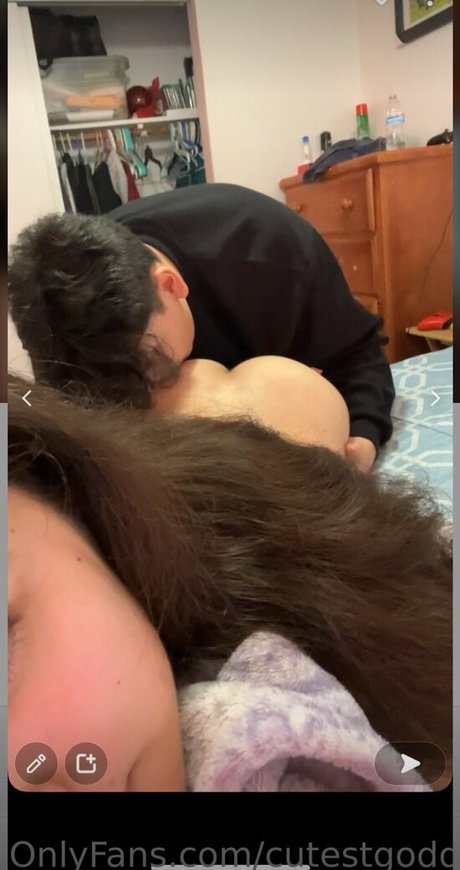 Kayla Rosalia Leaks von Nacktbildern auf OnlyFans