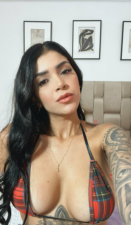 Angie Henao OnlyFans kostenlos geleakt