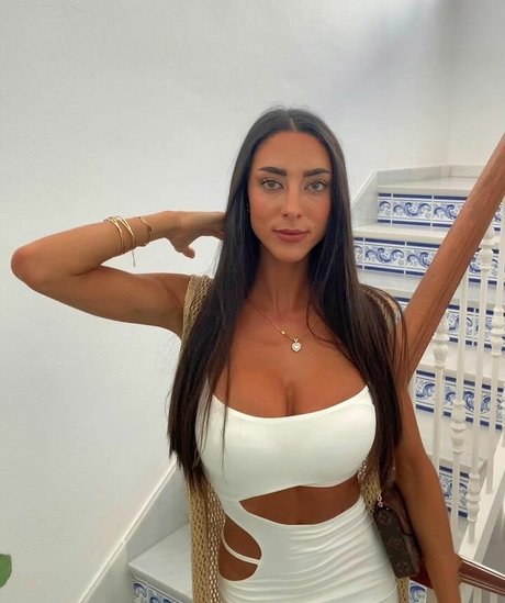 Ane Amundarain Nacktbilder auf OnlyFans