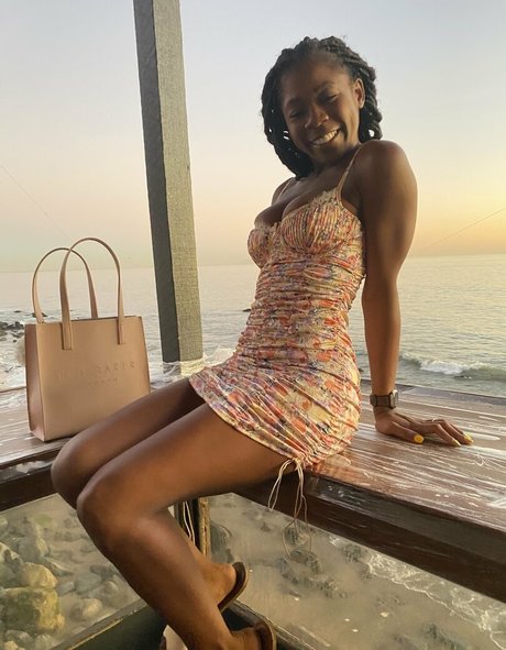 thehazelgrace Nackt auf OnlyFans