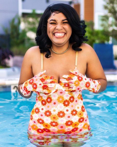 Animated Aja OnlyFans Pornografie