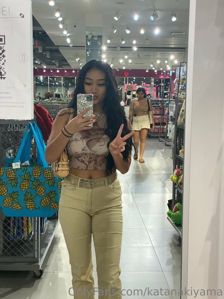 Katana Kiyama_ Leaks von Nacktbildern auf OnlyFans