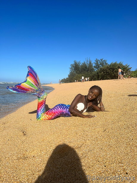 _Petite Doll_ Nacktbilder OnlyFans