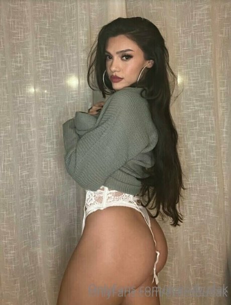 Eceozbudak Profilbild