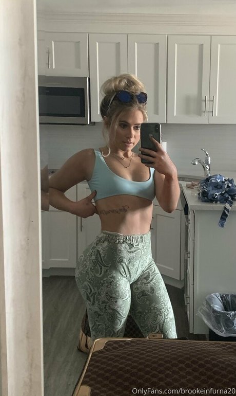 Brooke Infurna Nackt auf OnlyFans Leak