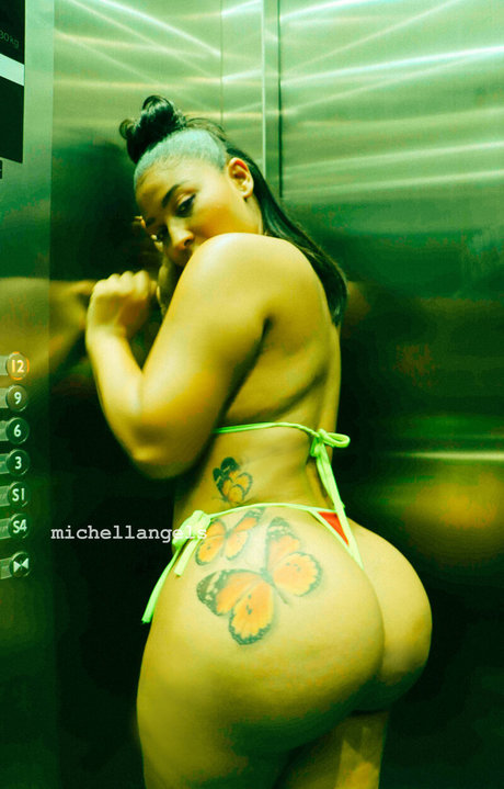 Michell Angels OnlyFans geleakt.