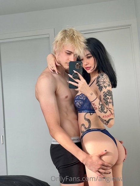 Angie Watkins OnlyFans-Pornos