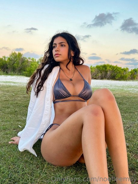 Noelle Emily_ OnlyFans kostenlos geleakt