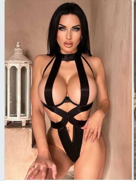 Evgeniya Donetsk OnlyFans gratis