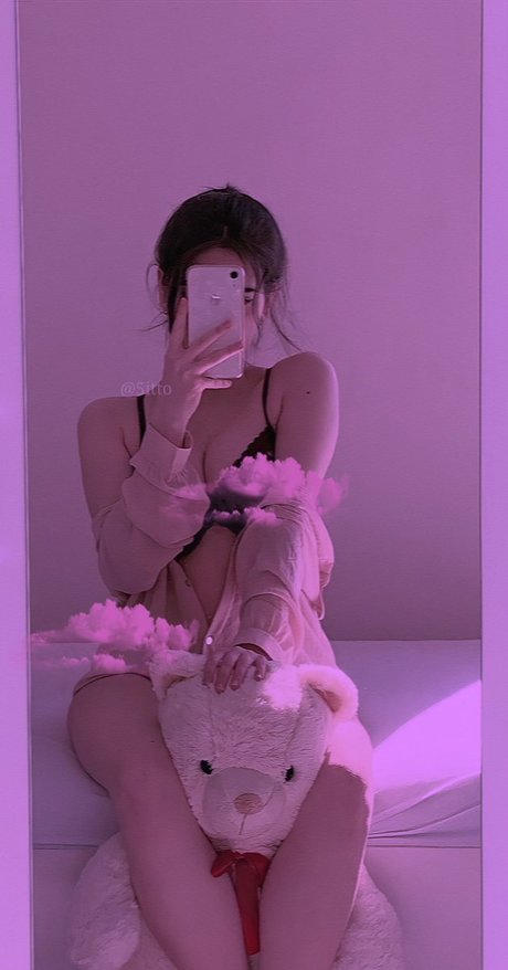 Mersweb OnlyFans Strip