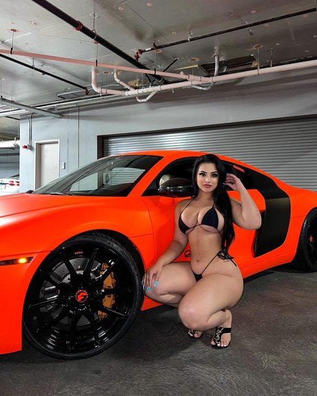 Nadia Khar OnlyFans geleakt.