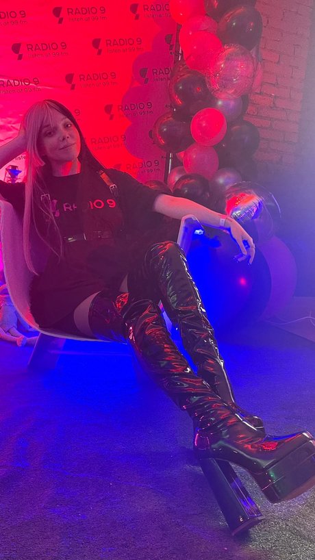 Malvinamoney Leaks von Nacktbildern auf OnlyFans