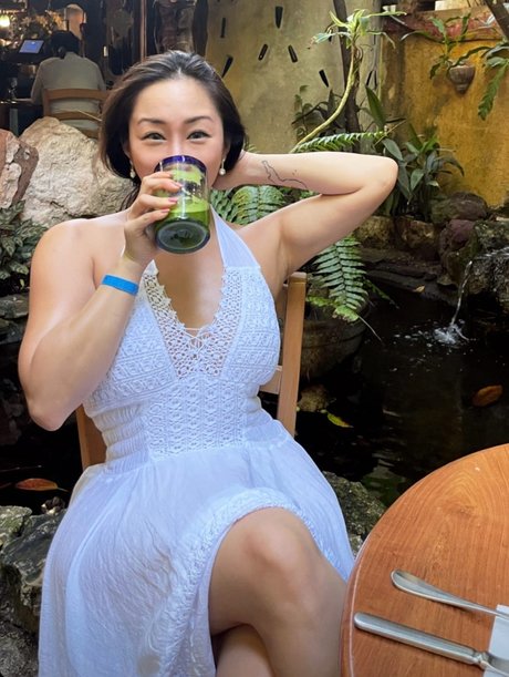 Dajin Nackt auf OnlyFans