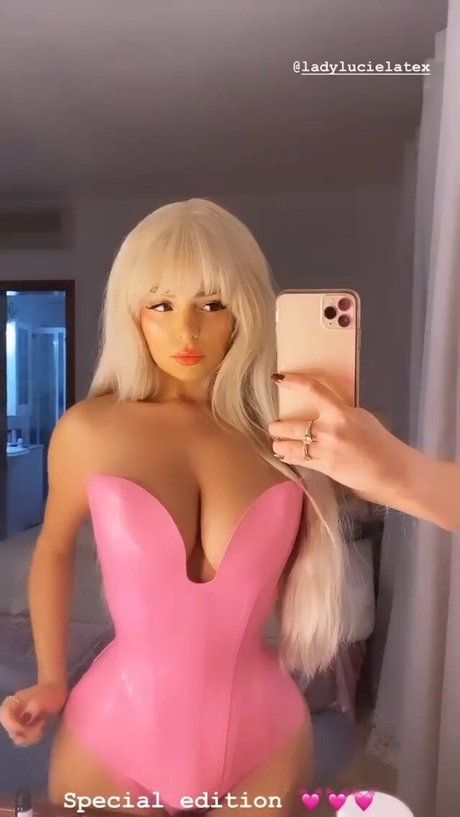 Demi Rose_ Nackt geleakt OnlyFans