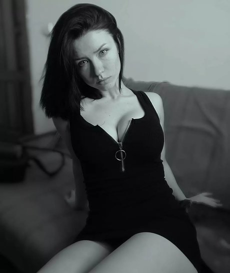 Innervus_ Nacktbilder-Leaks von OnlyFans