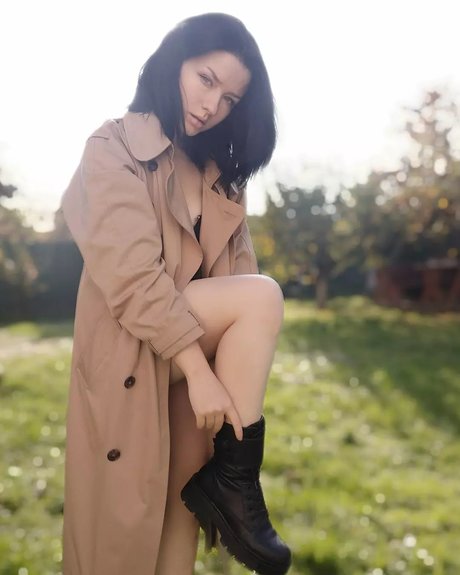 Innervus_ Nacktbilder von OnlyFans geleakt