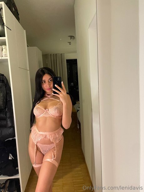 Leni Davis_ Nacktbilder OnlyFans Geleakt