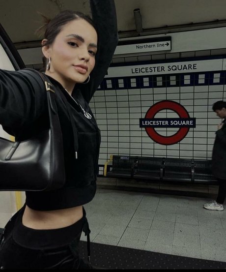 Samadhi Zendejas Nacktbilder OnlyFans Geleakt