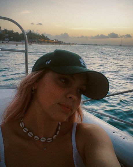 Jordyn Jones Nacktbilder OnlyFans