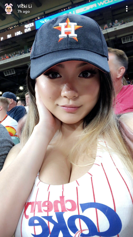 Vicki Li Nacktbilder von OnlyFans