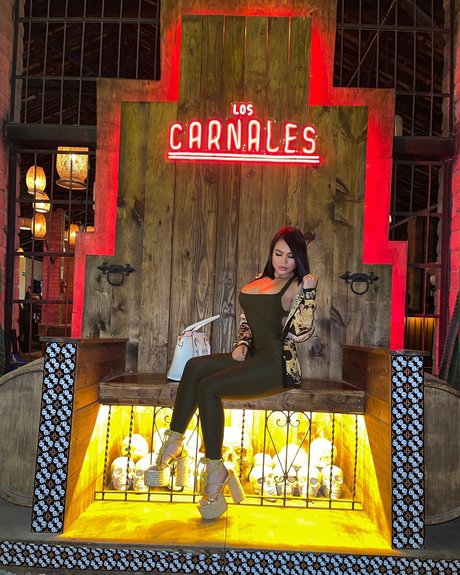 Colombiana Bombshell Mel Leaked OnlyFans Porn