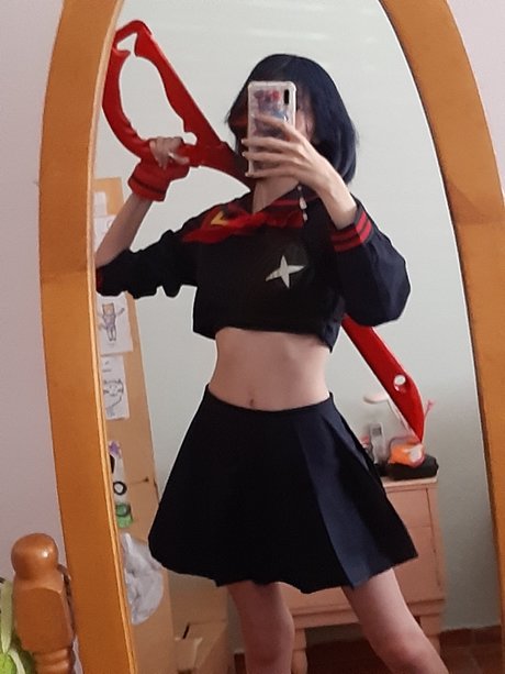 Kiki Glitter Cosplay OnlyFans Bilder nackt