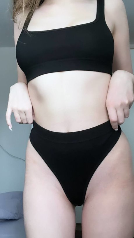 Lepreconnn_ OnlyFans X