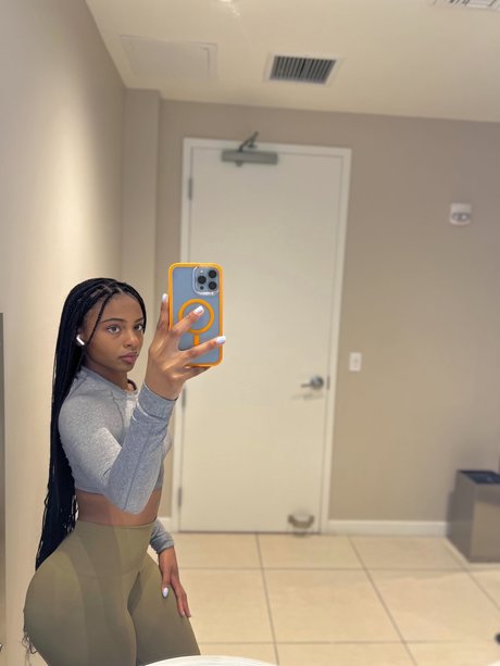 Ldndrygin Titten OnlyFans