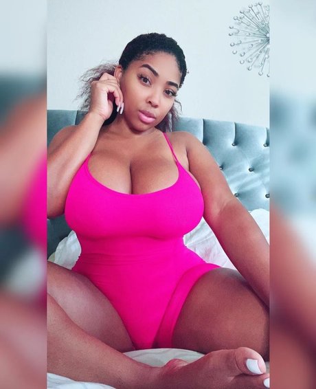 Shadee Monique OnlyFans-Pornos