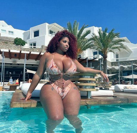 Shadee Monique OnlyFans Star