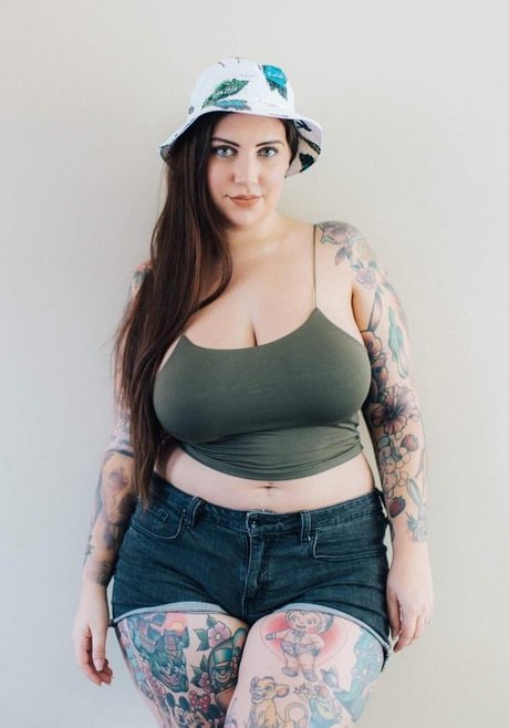 Nikki Hunter_ Nacktbilder OnlyFans