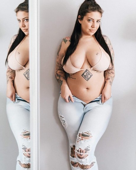 Nikki Hunter_ OnlyFans öffentliche Fotos OnlyFans