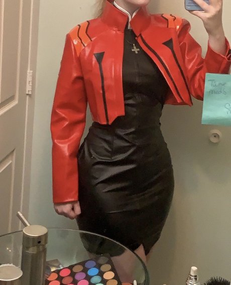 Initialelon Füße OnlyFans