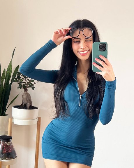 Lucrelisa_ Neue geleakte OnlyFans-Inhalte