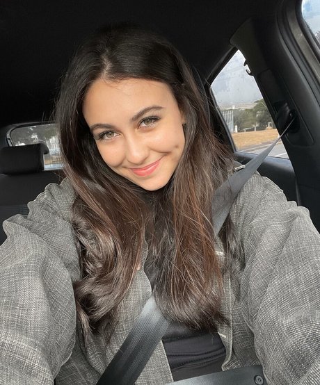 Lanzi Leak von OnlyFans Pornografie