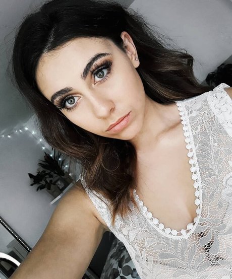 Lanzi Nacktbilder von OnlyFans