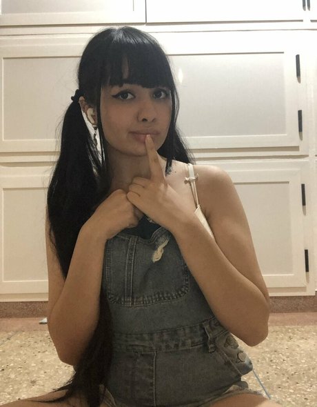 naomieve Leaked OnlyFans Nacktbilder