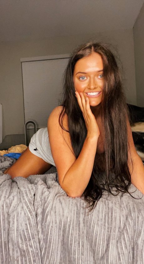 Liv Lancaster OnlyFans-Creator