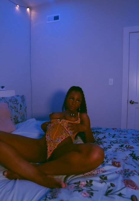 NaturalKai XXX OnlyFans