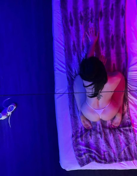 Naydhee Nacktbilder auf OnlyFans