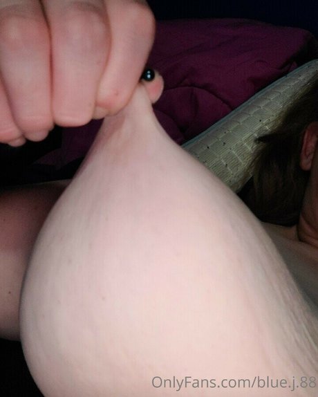 Blue J 88 Nacktbilder von OnlyFans geleakt