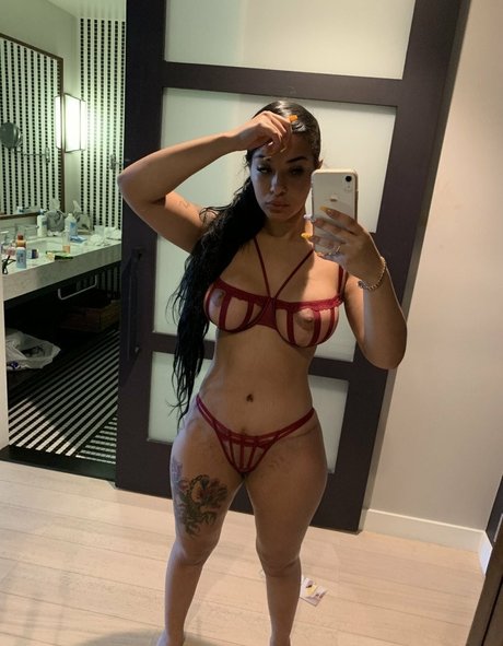 snowthadon Model OnlyFans Foto