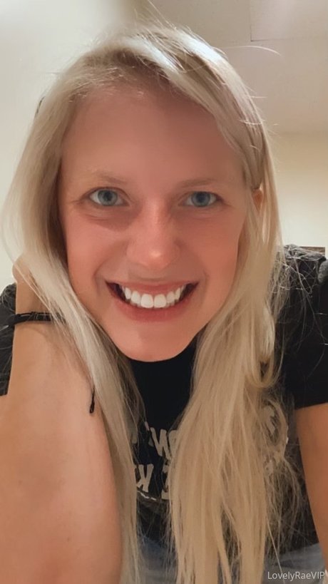 Lovely Rae Leaked OnlyFans Nacktbilder