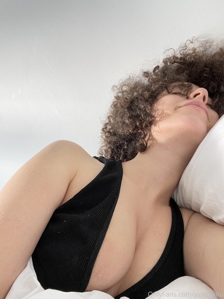 josie_ OnlyFans Leak