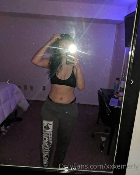 xEmerly Unzensiert OnlyFans