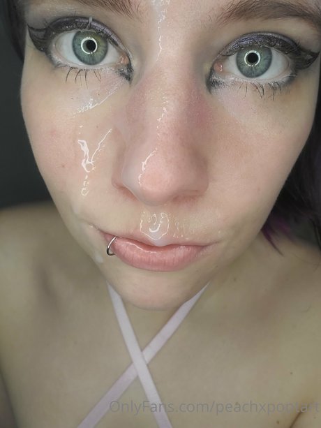 PeachxPoptart OnlyFans explizite Inhalte