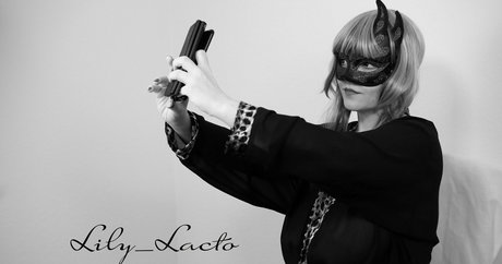 Lily Lacto Nackt auf OnlyFans