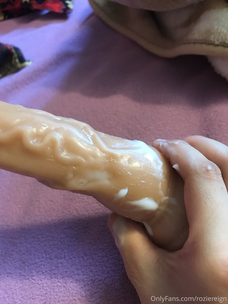 Rozie Reign XXX OnlyFans-Leaks