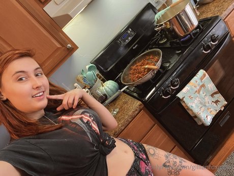 Gillian Foxglove Leak von OnlyFans